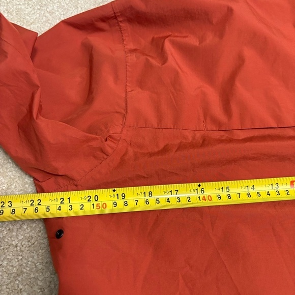 Craghoppers Treviso Men's Orange Breathable Lightweight Packable Hiking Jacket - Picture 7 of 8